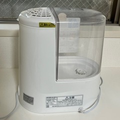 アイリスオーヤマの加熱式スチーム加湿器の画像