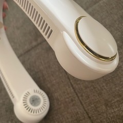 首かけ扇風機 羽根なし 充電式 ほぼ新品の画像