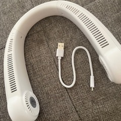首かけ扇風機 羽根なし 充電式 ほぼ新品の画像