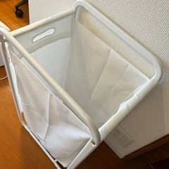 IKEA ALGOT アルゴートランドリーバスケットの画像