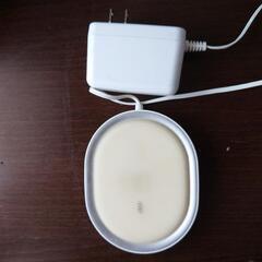 アンドロイド置き型充電器