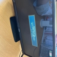 32インチテレビ　CANDELA