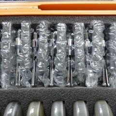 ミツトヨ Mitutoyo 小口径シリンダーゲージ 品番CG-7M（526-150）測定範囲3.70～7.30ｍ中古 0.001㎜ダイヤルゲージ付きの画像