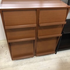 取りに来れる方限定！シェルフです！