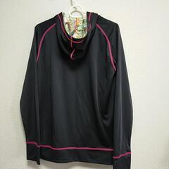 ラッシュガード　Lの画像