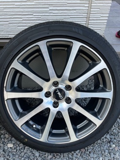 プリウス　TRD 国産タイヤセット　215/45R17