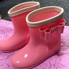 子供　キッズ　長靴