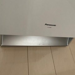 パナソニック　空気清浄機　最大40畳の画像