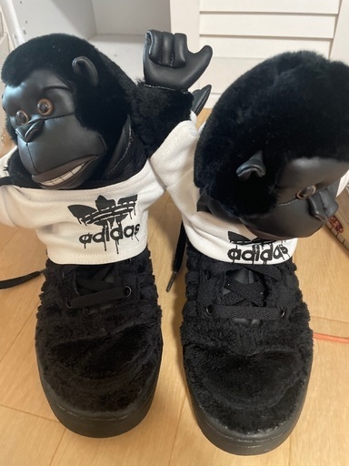 adidas ゴリラ　スニーカー  23cm