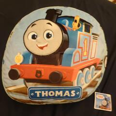 トーマス　クッション