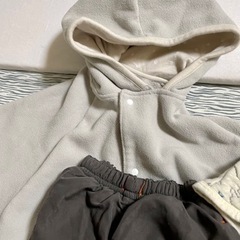 子供服まとめて20点で400円😊主に80センチの画像