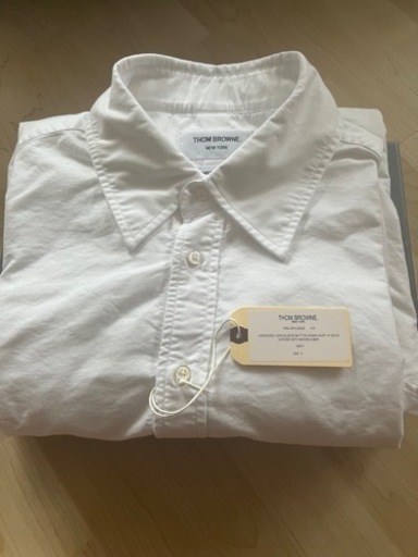 トムブラウン　シャツ