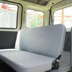 .⭕ハイゼットカーゴ⭕💡５速マニュアル💡集中ドアロック💡タイヤ４本新品サービス💡の画像