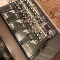 【取り引き終了】 BOSS ME70 ギターマルチエフェクター値...