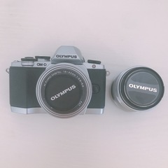 OLYMPUS OM-DE-M10  本体＋レンズ2本