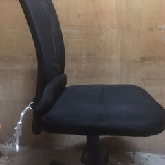 【取りに来れる方のみ限定】　オフィスチェア　ローバック  メッシュ　チェア　イス　中古　の画像
