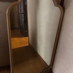 壁掛け用姿見
