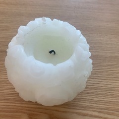 キャンドル　バラのキャンドル　LEDライト付きの画像