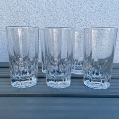 ガラスのコップ  94個の画像