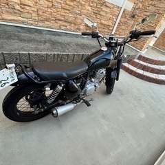 スズキ　グラストラッカー250cc 値段交渉可能の画像