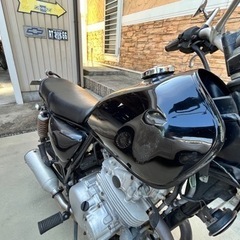 スズキ　グラストラッカー250cc 値段交渉可能の画像