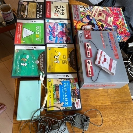 【値下げ】超お得セット　ファミコンミニ　ファミコンジャンプ DS ソフト7本セット