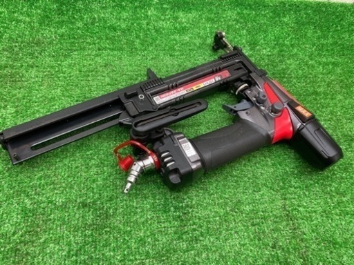 中古品 □ MAX 高圧フロアタッカー HA-38F4（D）□ C □ ITAZG0OHPONW