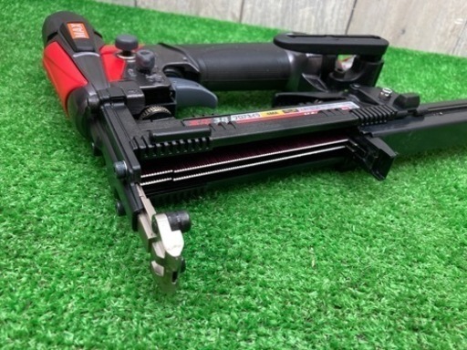中古品 □ MAX 高圧フロアタッカー HA-38F4（D）□ C □ ITAZG0OHPONW