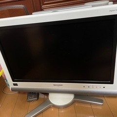 液晶テレビ　シャープ　SHARP  AQUOS  アクオス　小型の画像