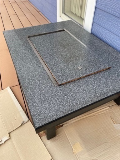 鉄板付テーブル