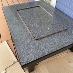 鉄板付テーブル