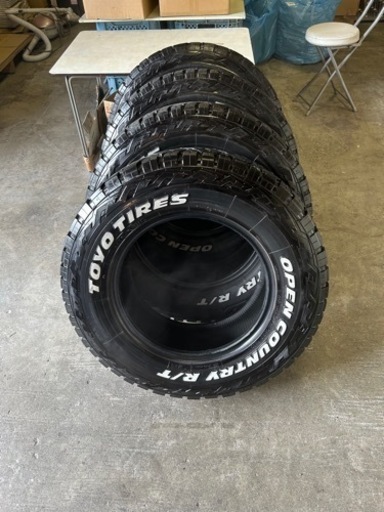 最終値下げ トーヨーオープンカントリーR/T 235/70R16