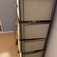 収納ケース 棚の画像
