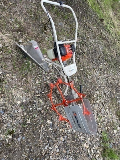 【J共立 エンジン式 水田 溝切り機 MKSE332【エンジン始動