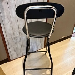 折りたたみ椅子 無料の画像