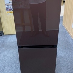  2018年製 Hisense ハイセンス/2ドア冷凍冷蔵庫 HR-G13A-BR ガラストップ ブラウン 134L の画像