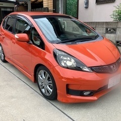 フィット RS(i-VTEC)走行10万㎞、色褪せも無く大変綺麗...