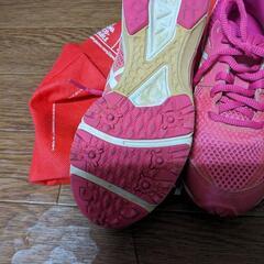 アシックス21センチの画像