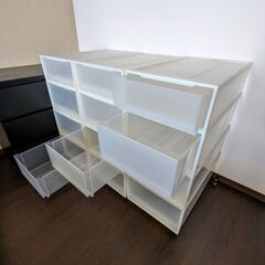 ③MUJI　無印良品　ポリプロピレン衣装ケース（約幅40×奥行65cm）　大×３＋小×１セットの画像