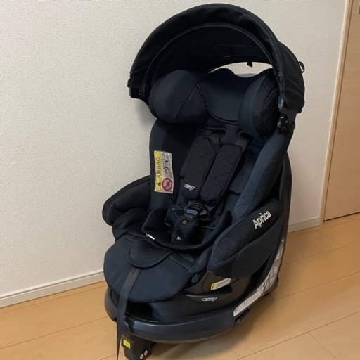 アップリカ チャイルドシート フラディアグロウ プレミアム　ブラックisofix