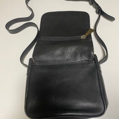 黒　肩掛けショルダーバックの画像