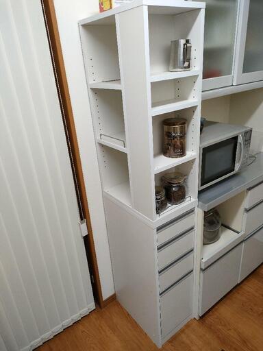 キッチン隙間収納
