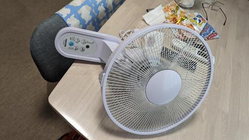 壁掛扇風機