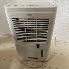 ジャンク品！アイリスオーヤマ　衣類乾燥除湿機DCE-6515の画像