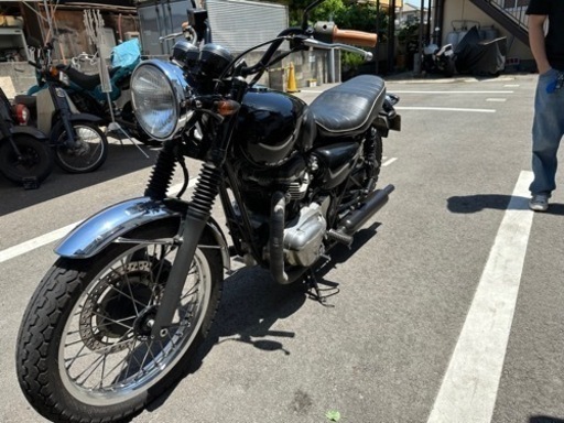 w400 中古車 車体