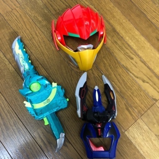 戦隊物　武器