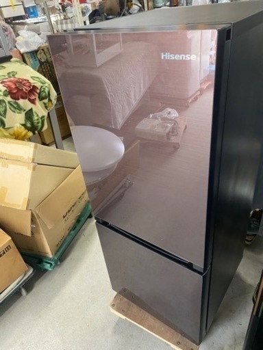 お薦め品‼️洗浄済み‼️ハイセンス ガラストップドア 2ドア冷蔵庫154L 2018年