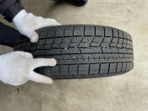 185/60/15　スタッドレスタイヤ　4本