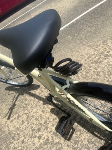 20インチ折りたたみ自転車(未使用の空気入れ付き)