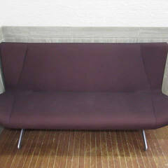 ss5278　カッシーナ　ブーメランソファ　2人掛け　ダークブラウン系　布張り　Cassina ixc.　BOOMERANG sofa　ソファー　2P　2シーター　こげ茶　スチール脚　オシャレ　デザイナーズ家具　グエナエル・ニコラ